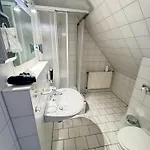 Отель Mueritzlicht